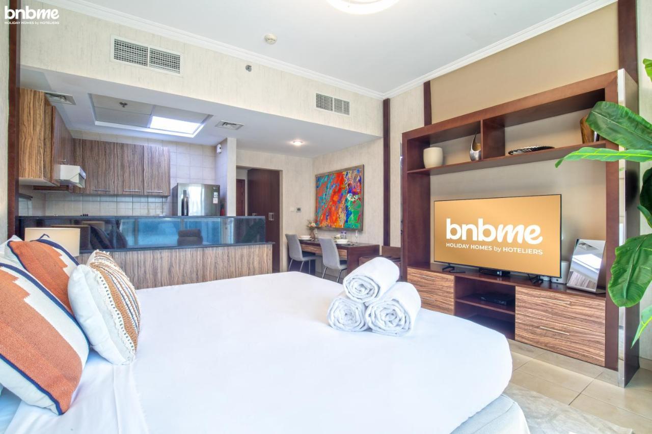 Bnbmehomes - Spacious Studio In Downtown Near Burj Khalifa - 1703 Dubaj Kültér fotó