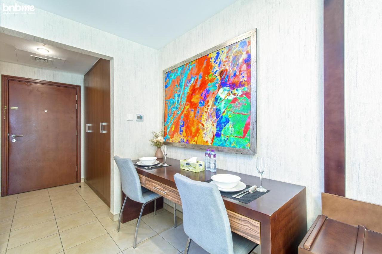 Bnbmehomes - Spacious Studio In Downtown Near Burj Khalifa - 1703 Dubaj Kültér fotó