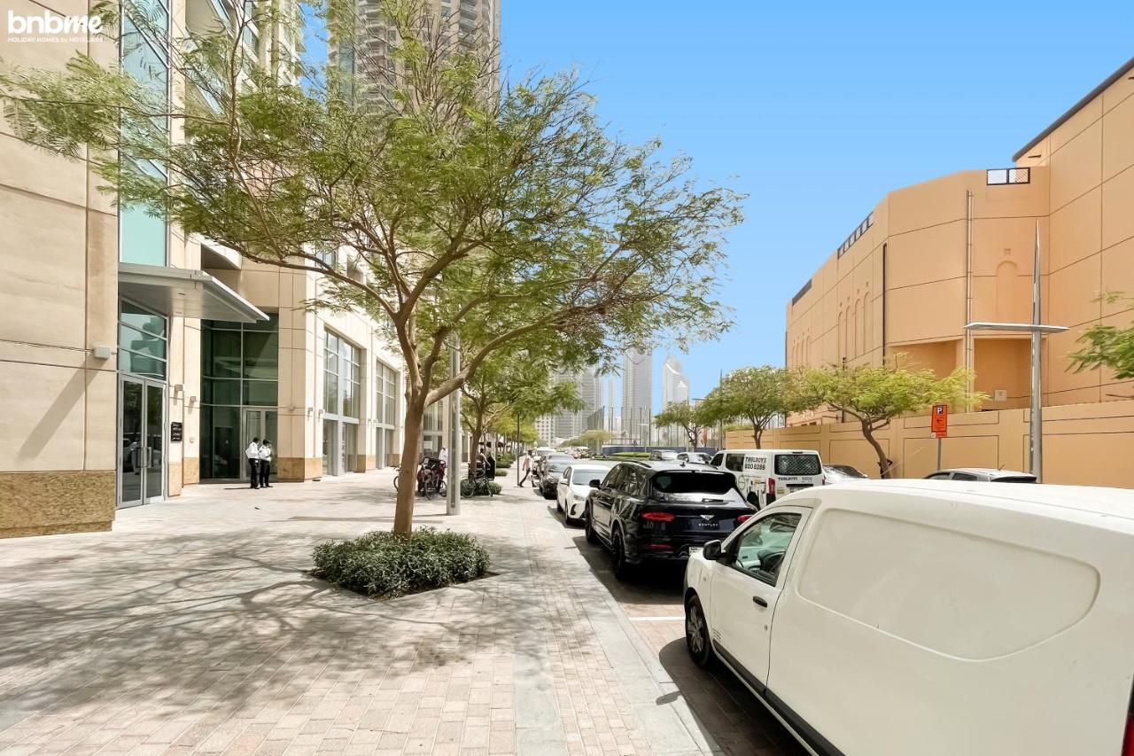 Bnbmehomes - Spacious Studio In Downtown Near Burj Khalifa - 1703 Dubaj Kültér fotó